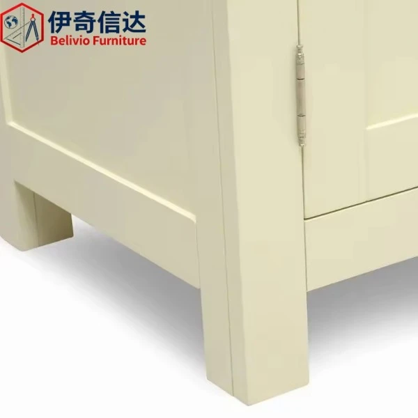 Modular Dining Room Cabinets - Cabinet Base & Foot Detail